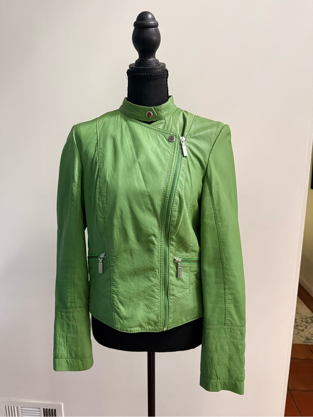 Bernardo Genuine Leather Moto Jacket S Apple Green Asymmetrical Biker - Picture 3 of 12